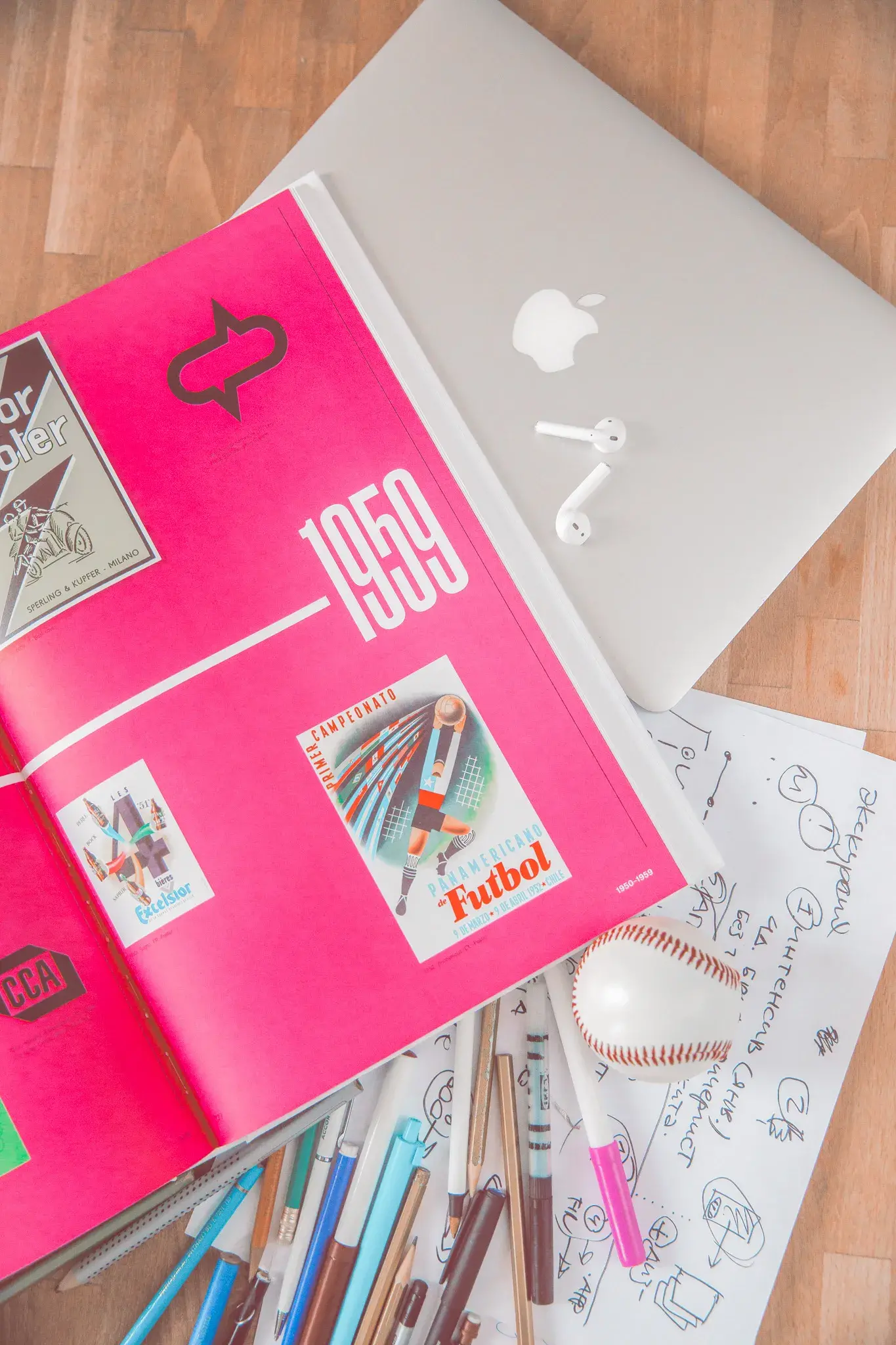 Livre présente l'histoire du graphisme